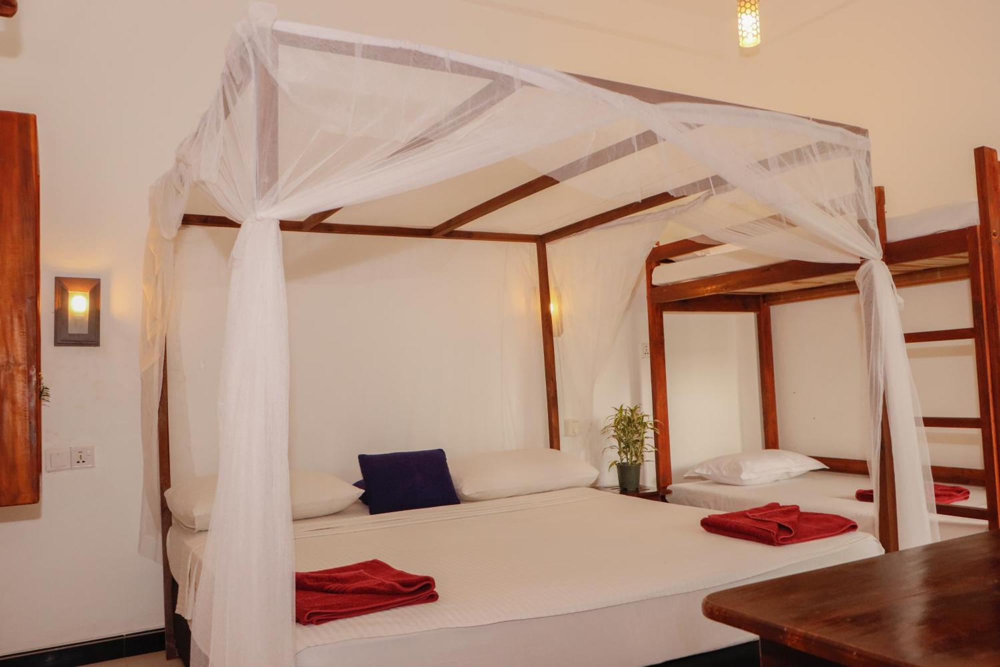 Popoyo Surf Resort Baie d'Arugam Extérieur photo