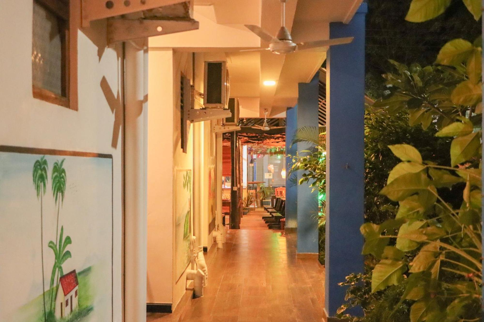 Popoyo Surf Resort Baie d'Arugam Extérieur photo