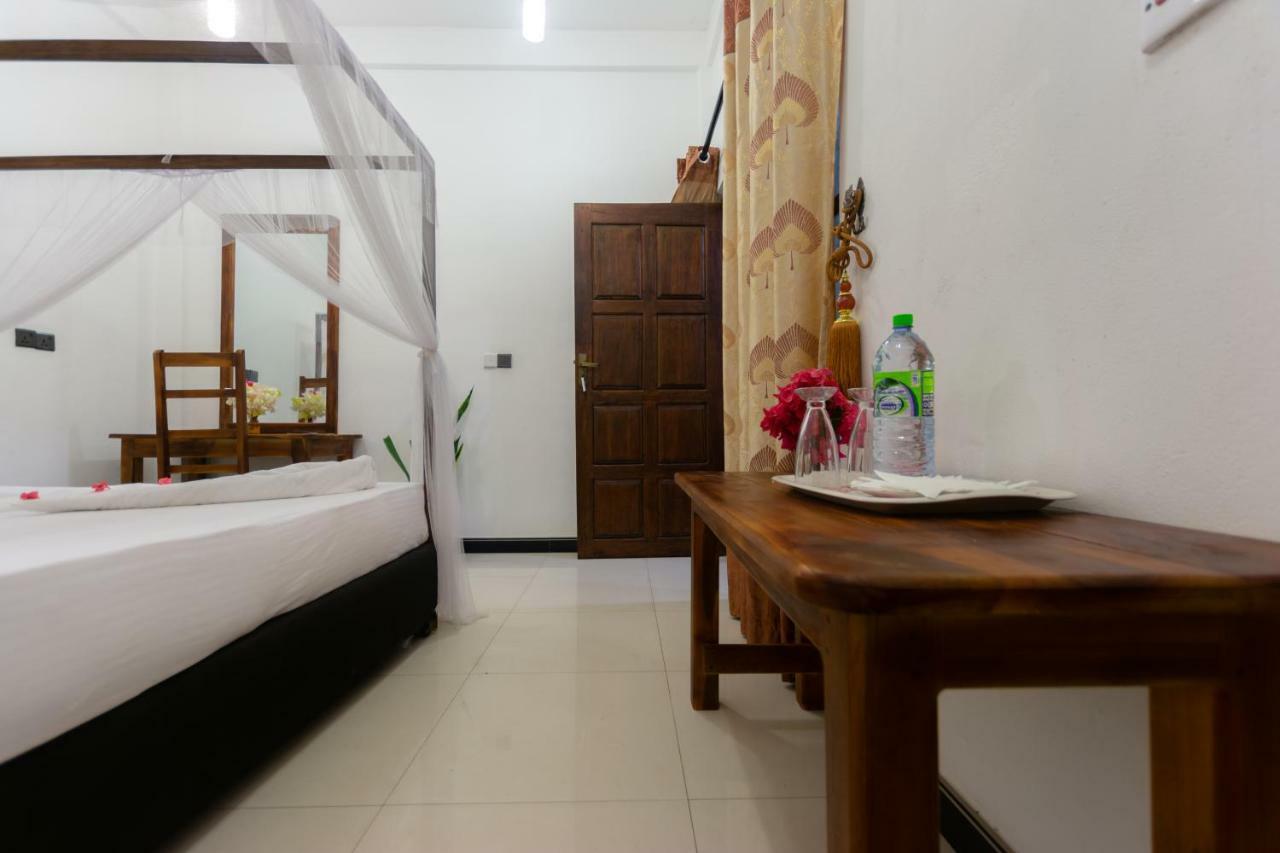 Popoyo Surf Resort Baie d'Arugam Extérieur photo