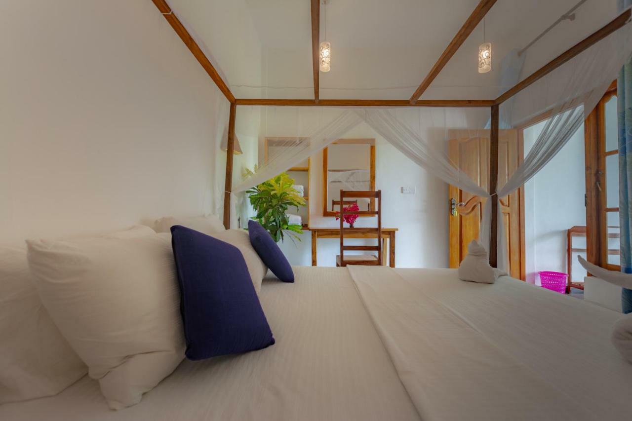 Popoyo Surf Resort Baie d'Arugam Extérieur photo